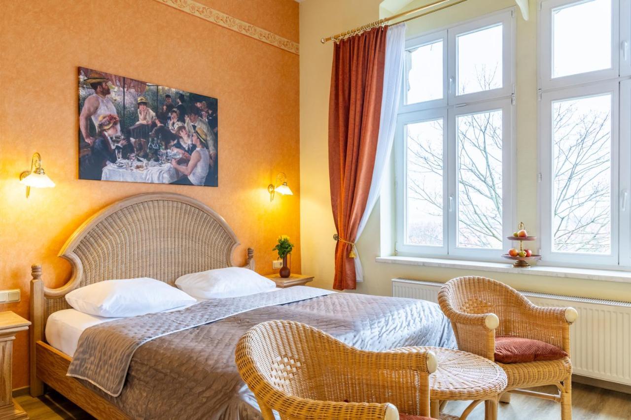 Schlossberg-Hotel Garni Wernigerode Ngoại thất bức ảnh